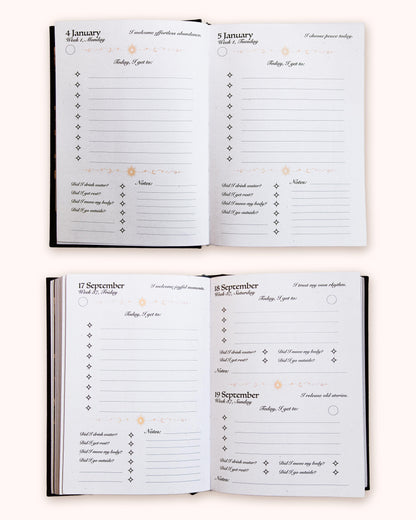 Dreamy Moons 2027 Daily Planner